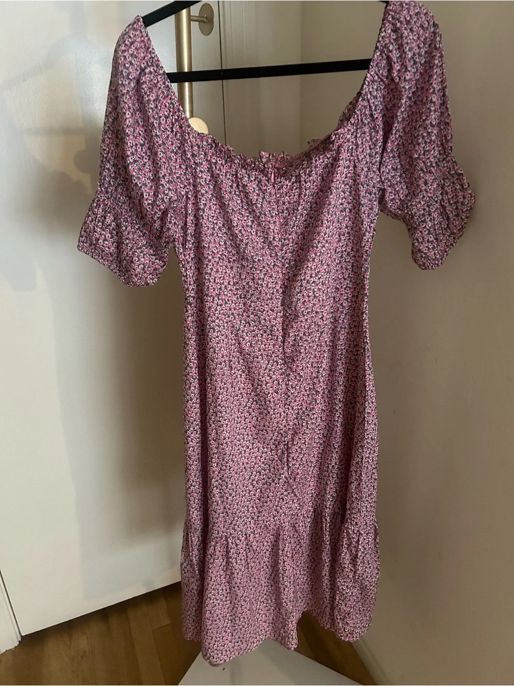 Influence Pink Floral Cottagecore Puff Sleeve Midi Dress - Picture 7 of 7